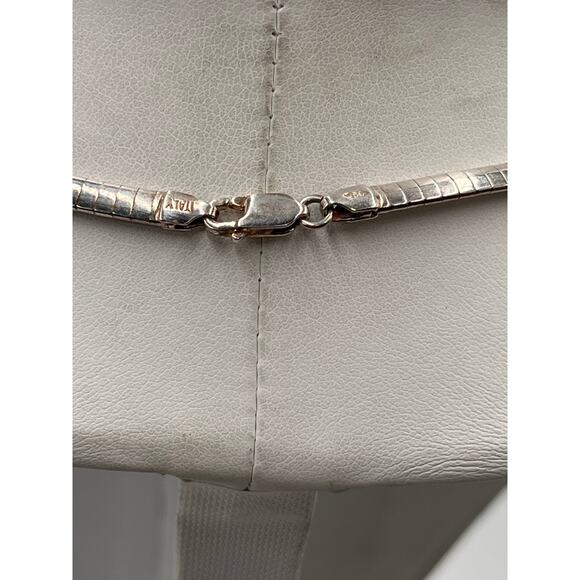 Sterling Silver 925 Omega Chain Necklace Round Adjustable 4mm 16”
18.5 grams - Picture 4 of 7